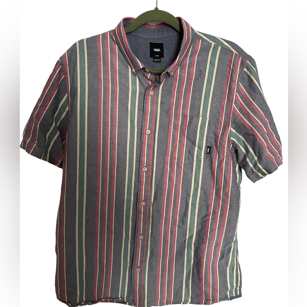 Van’s Mens Large Button Down Short Sleeve Striped MultiColored Shirt